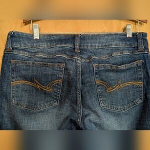 Women's Wrangler Blue Denim Jeans with Embroidered Pockets